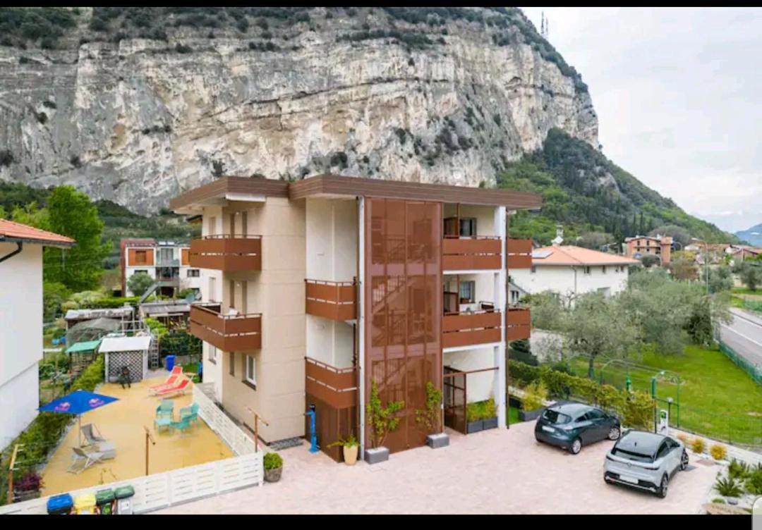 Conca D'Oro B&B And Apartments Torbole Sul Garda Екстериор снимка